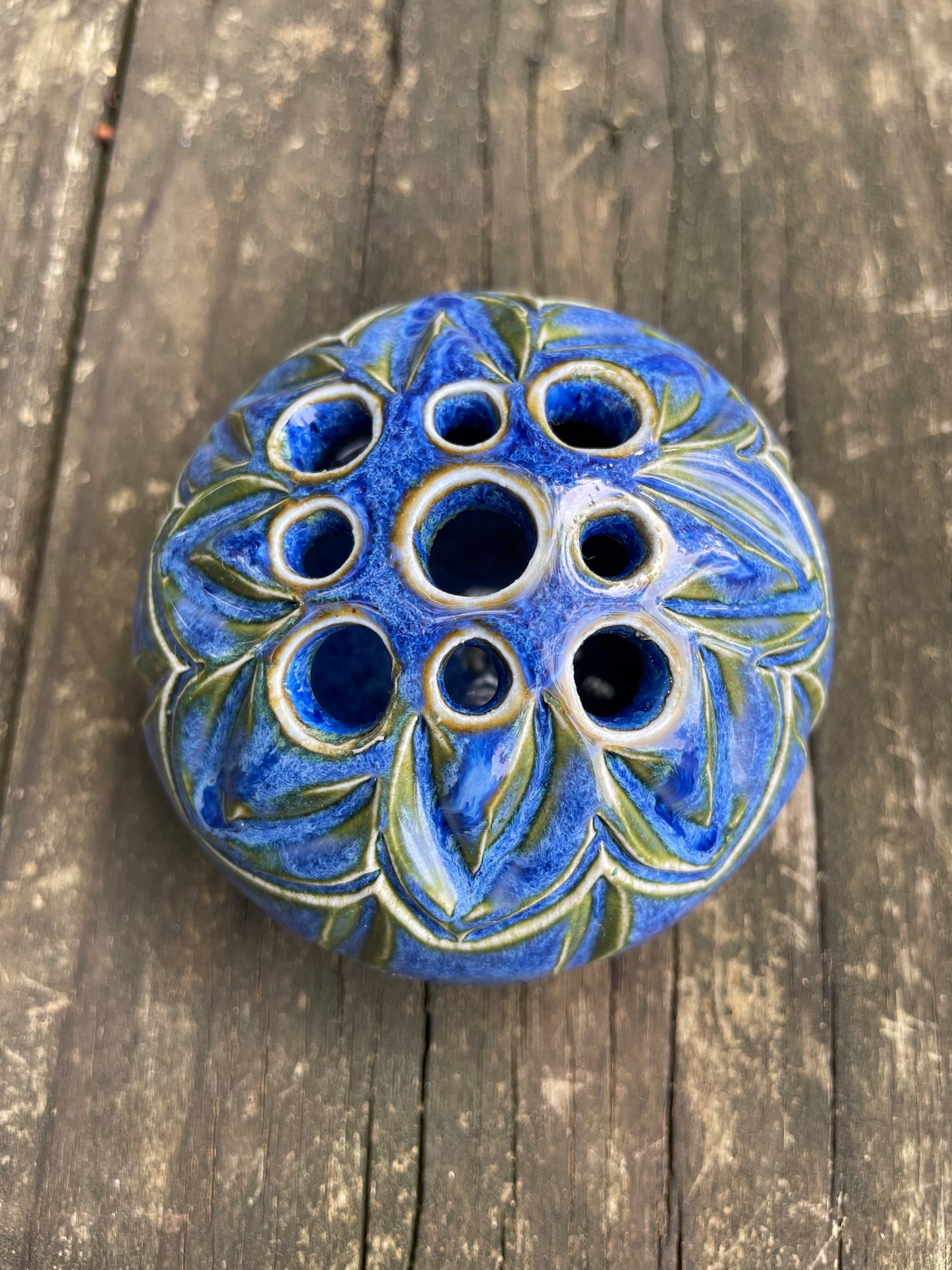 V-6-Flower Frog Blue