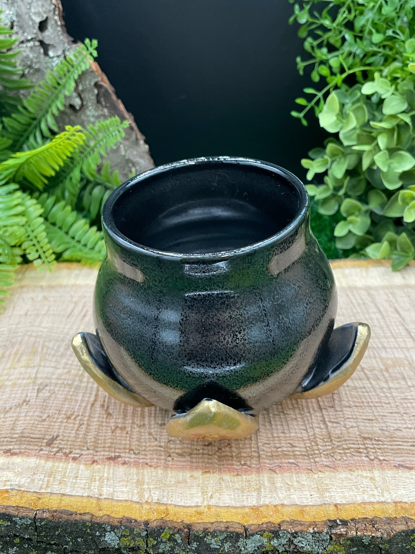 L-Cauldron
