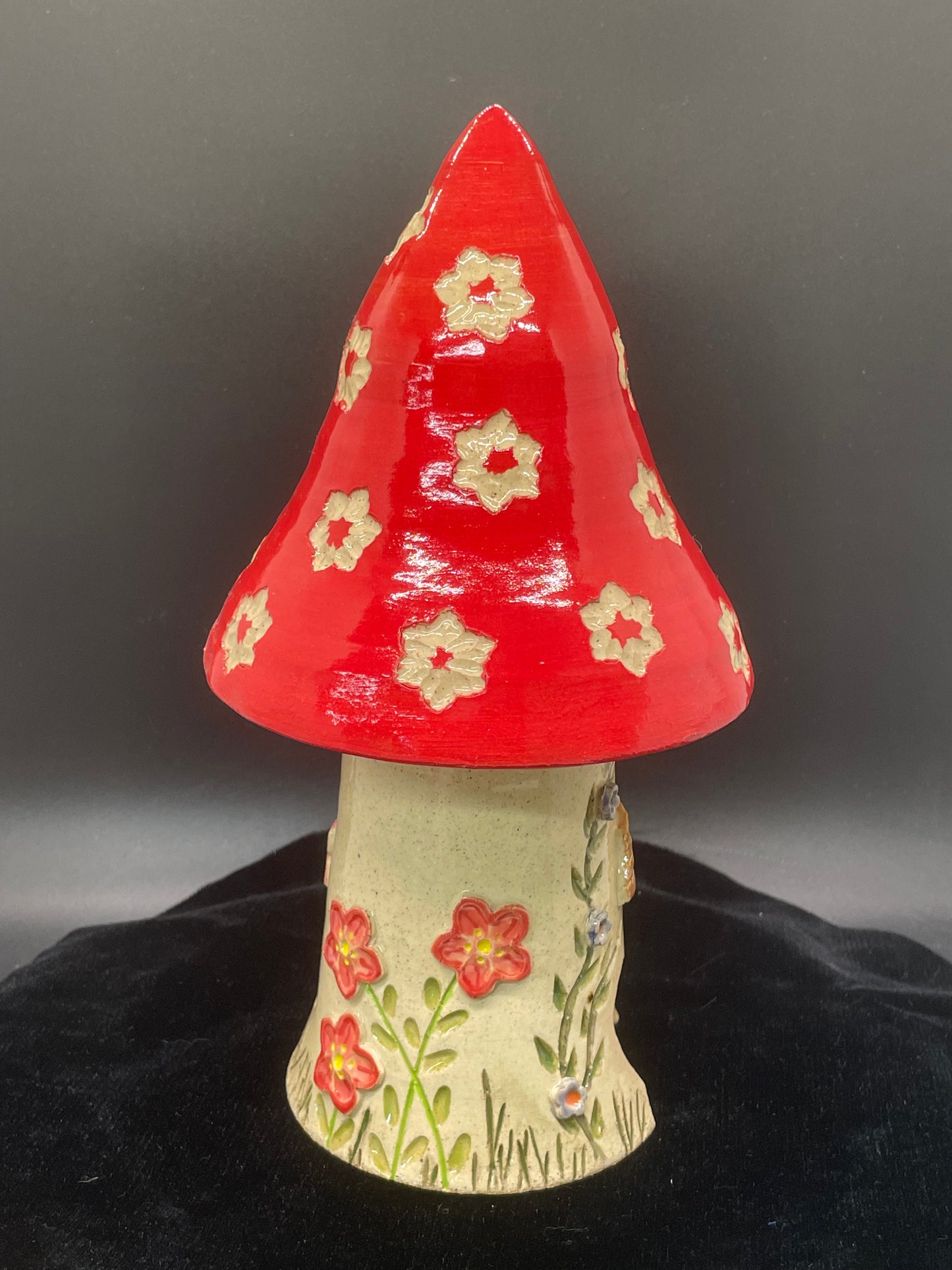 TH-6-Daisy Cone