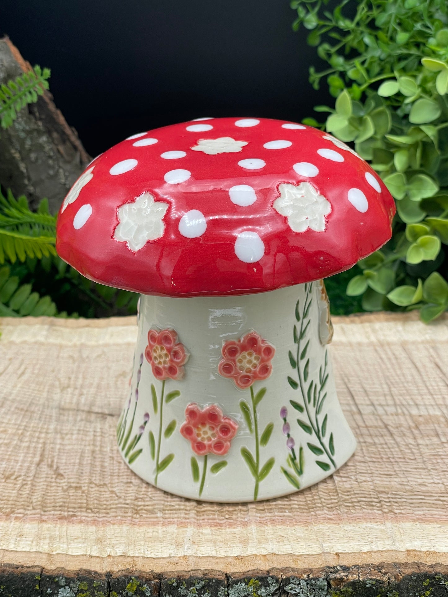 TH-Red Bloom 3D