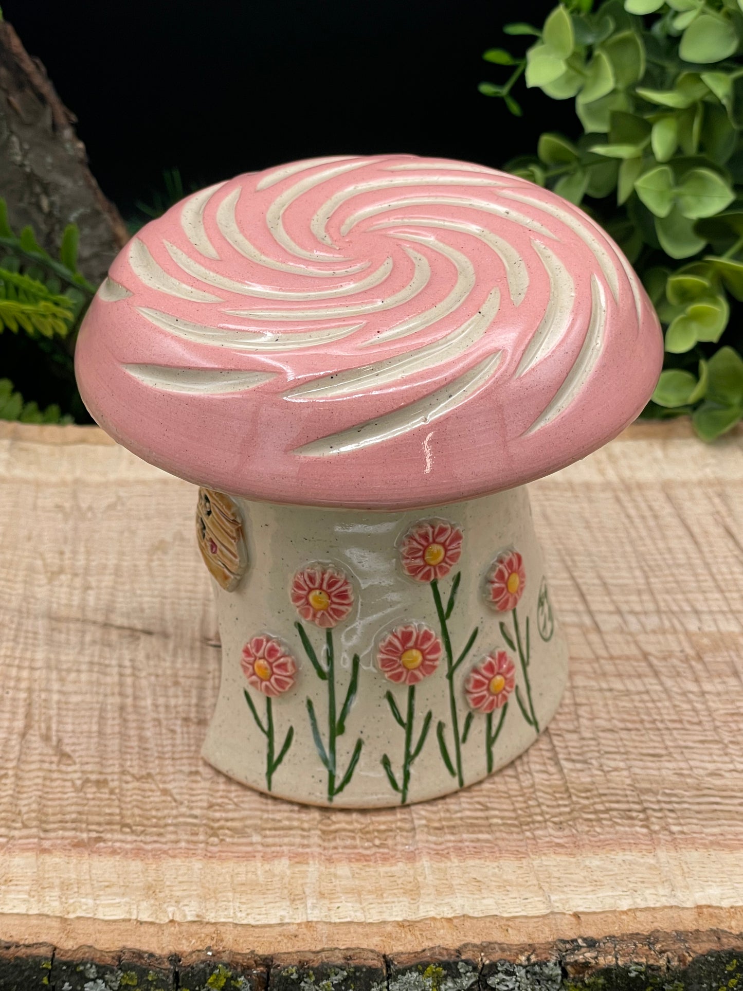 TH-Pink Swirl