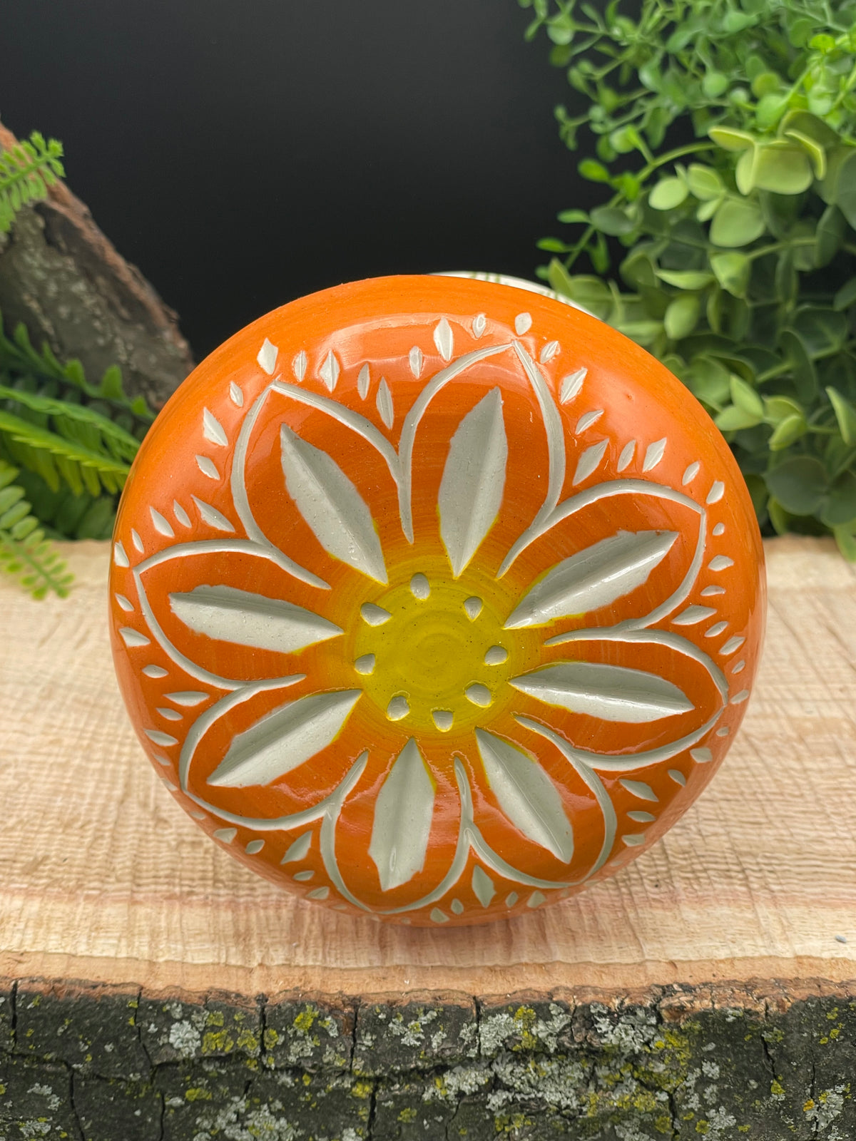 TH-Orange Lily