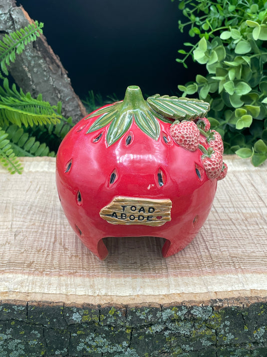 TH-Strawberry