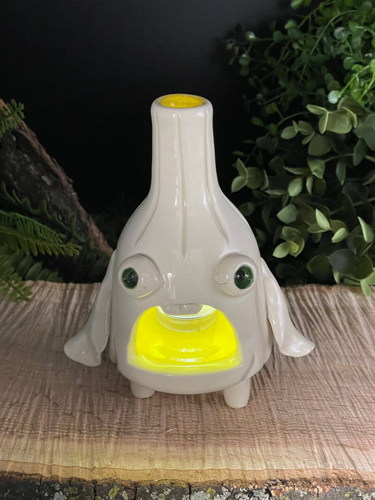 IB-Green Eyed Ghost