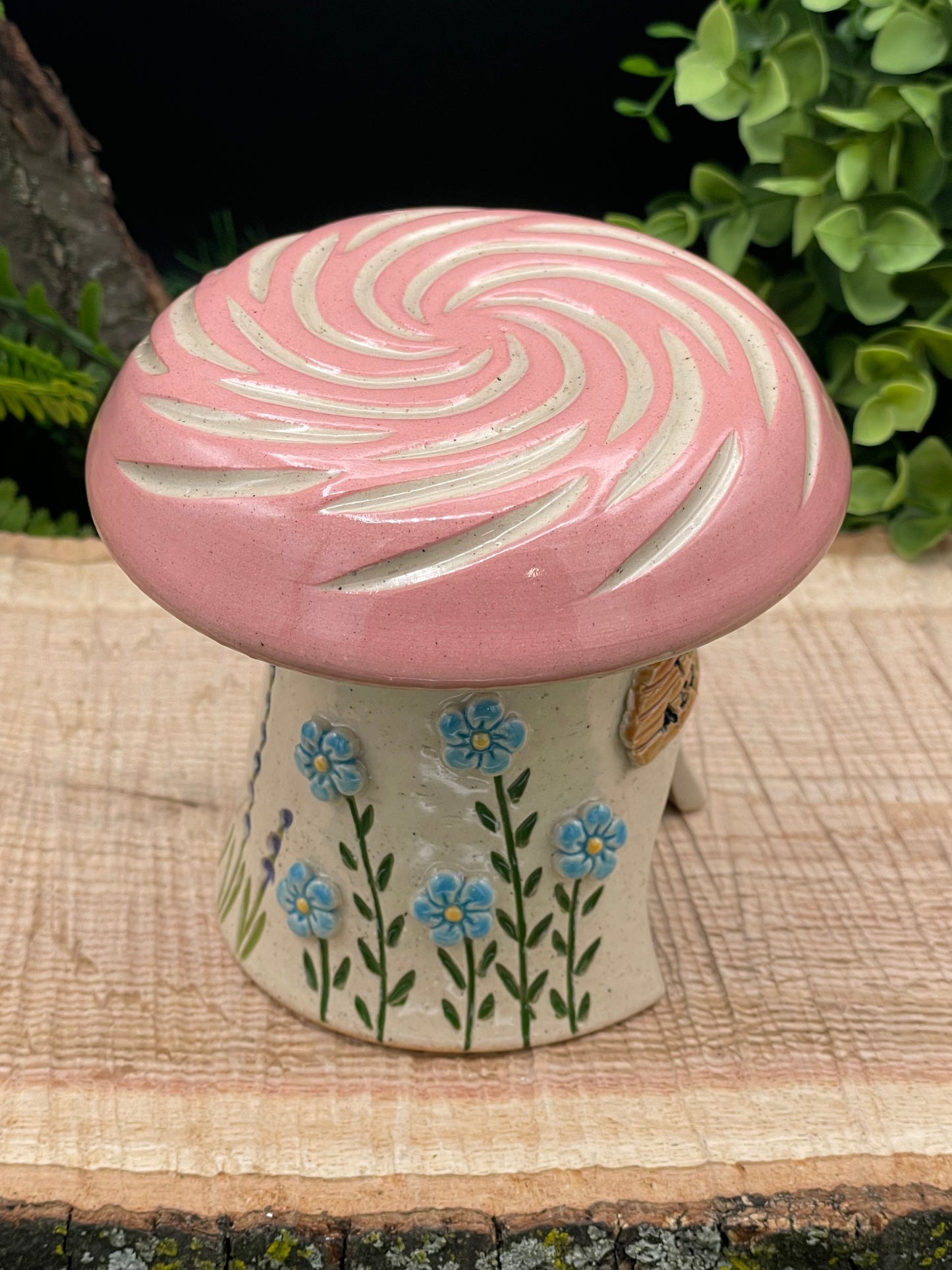 TH-Pink Swirl