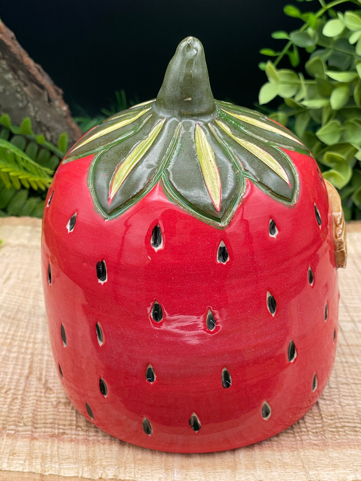 TH-Strawberry