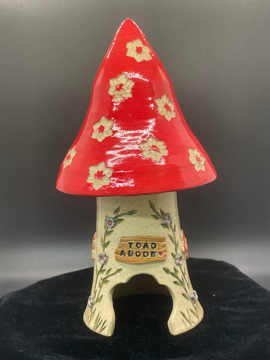 TH-6-Daisy Cone