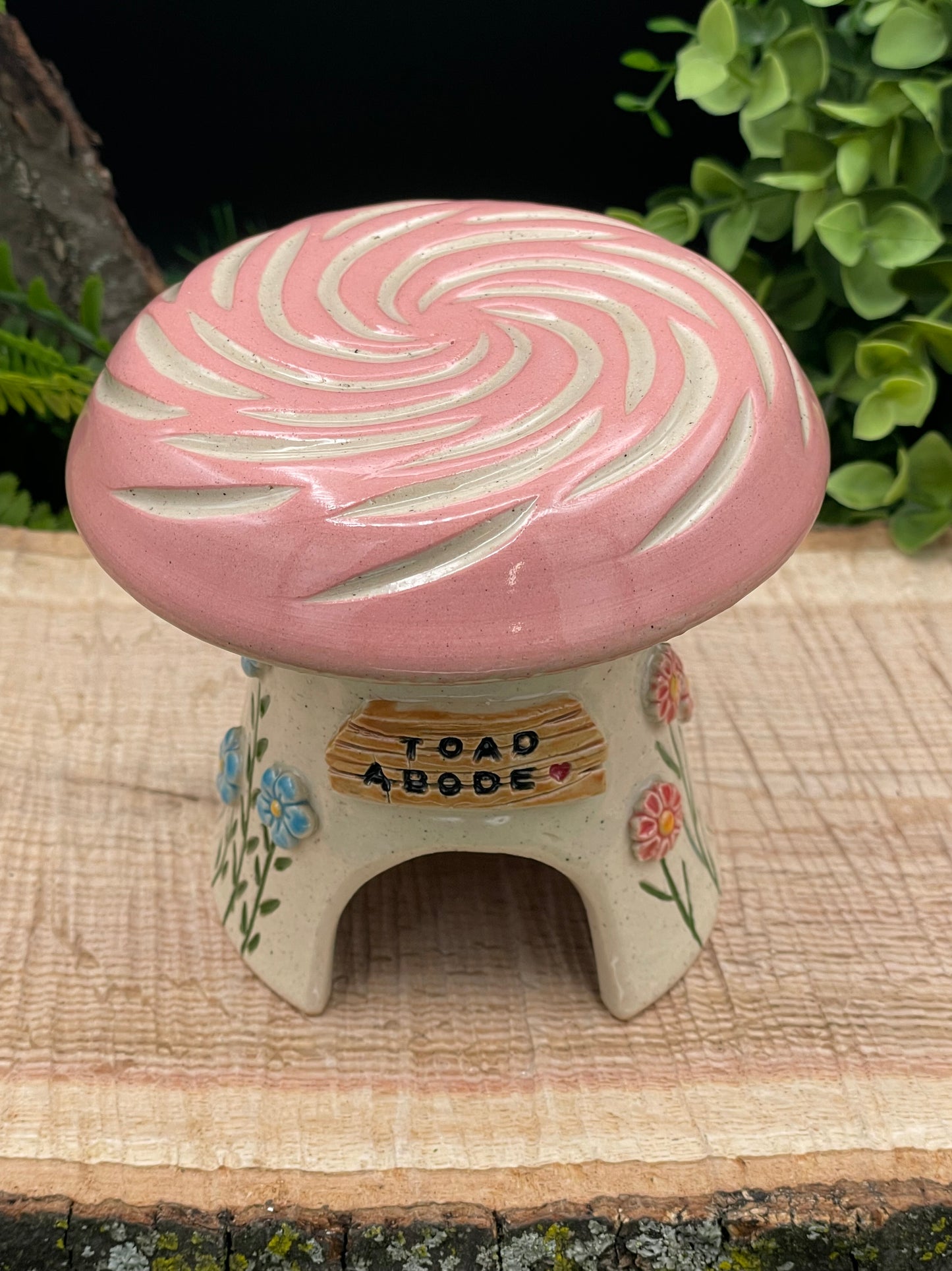 TH-Pink Swirl