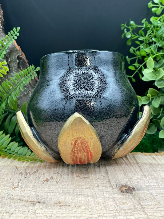 L-Cauldron
