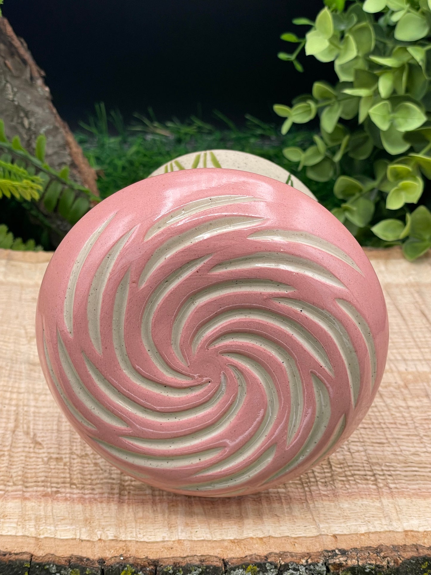TH-Pink Swirl