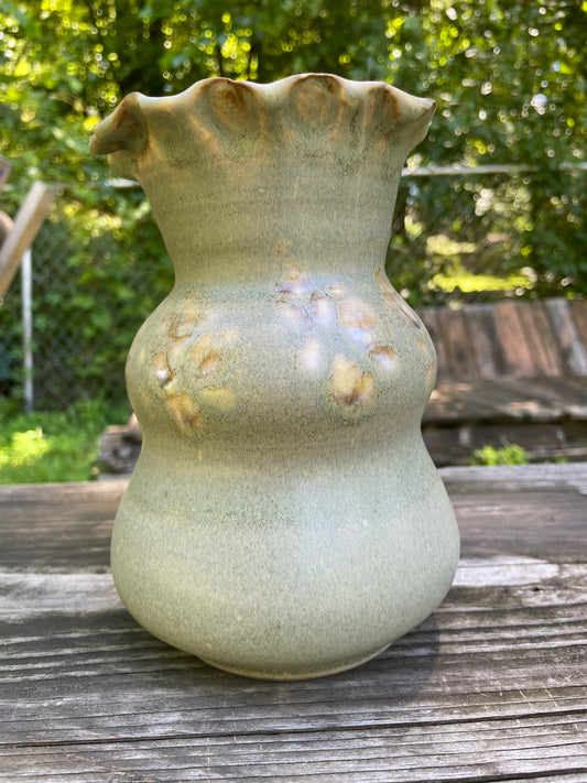 V-10-Green