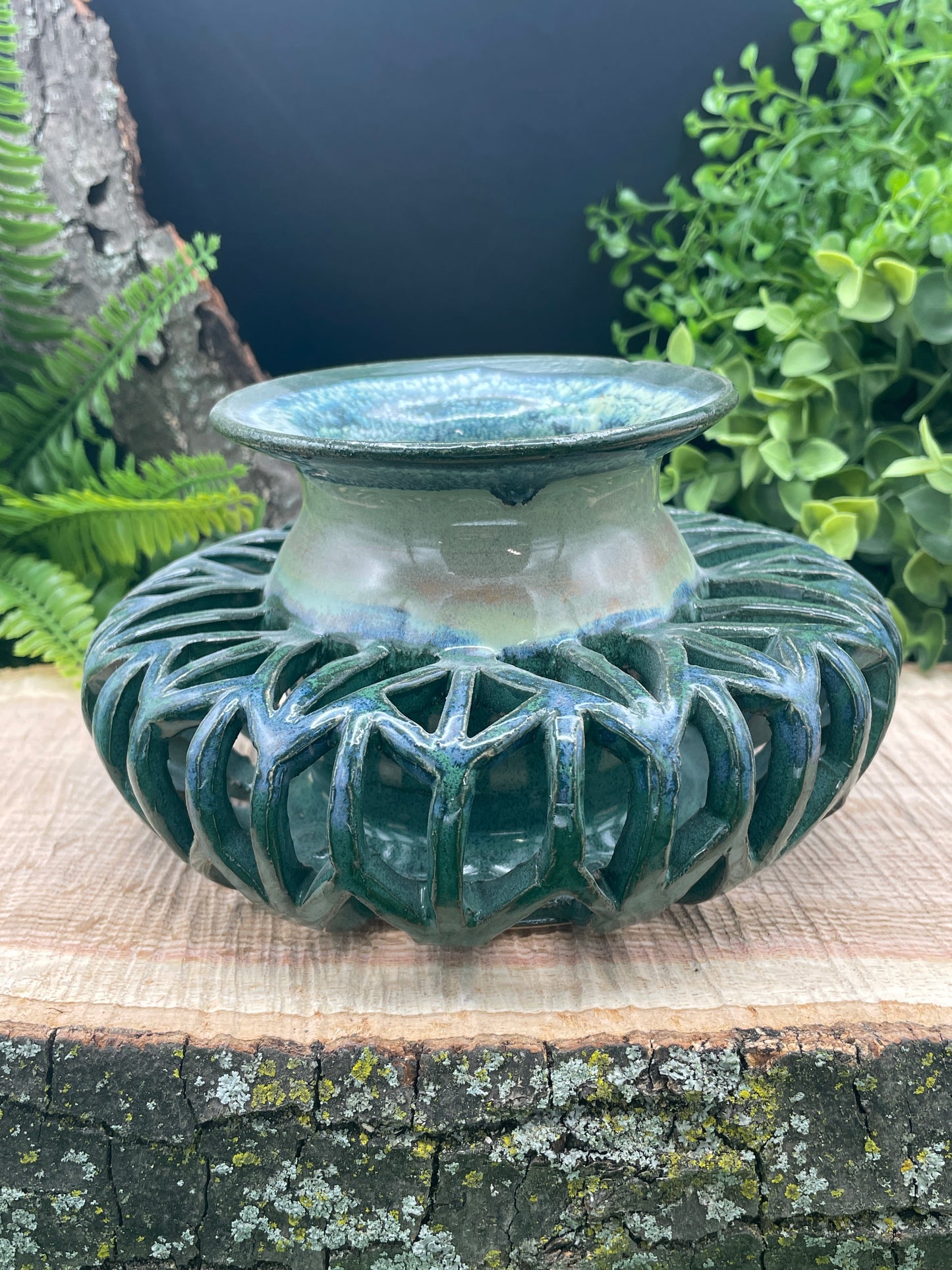 DW-Lacy Green